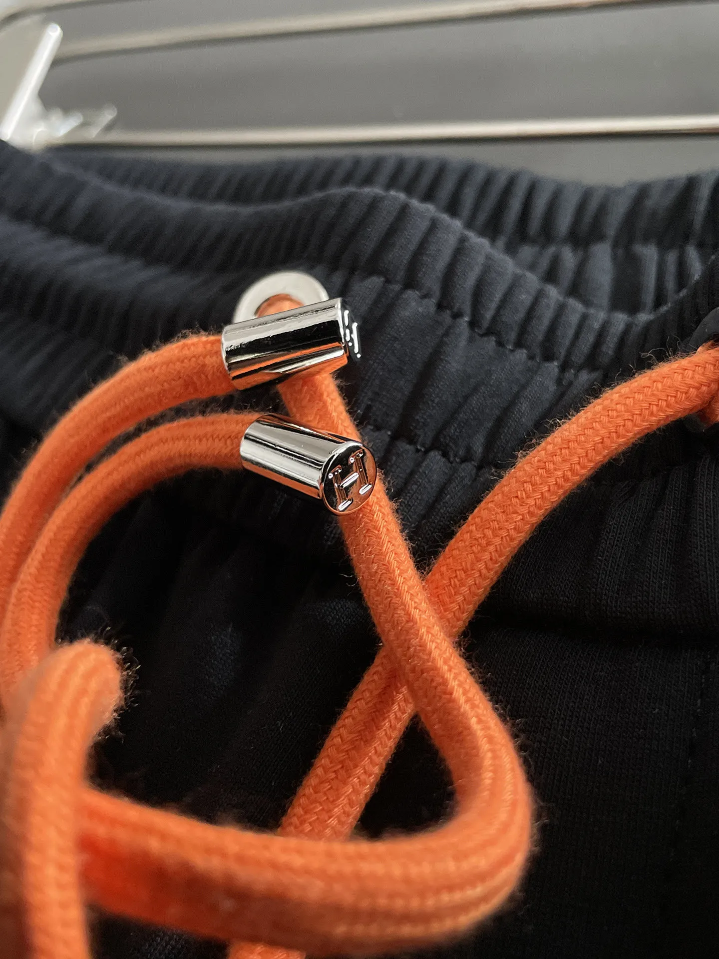 Hermès three-standard complete 2026 summer New Arrival men's casual shorts, advanced custom-made Breathable fabric, Breathable fabric, extremely stretchy and comfortable, impeccable details, top-grade accessories, original logo design concept, delicate and soft feel! The upper body fit is awesome! Size: M-XXXL Please state your height and weight when ordering